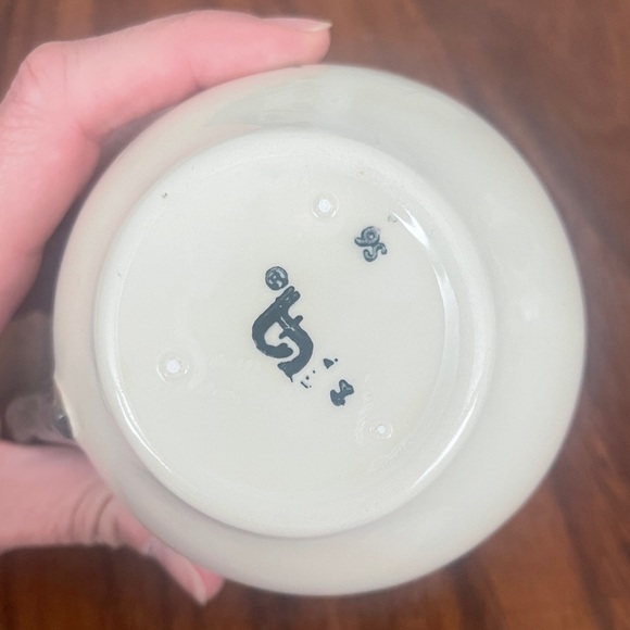 Vintage FRANCISCAN Desert Rose creamer in EUC - Picture 4 of 6